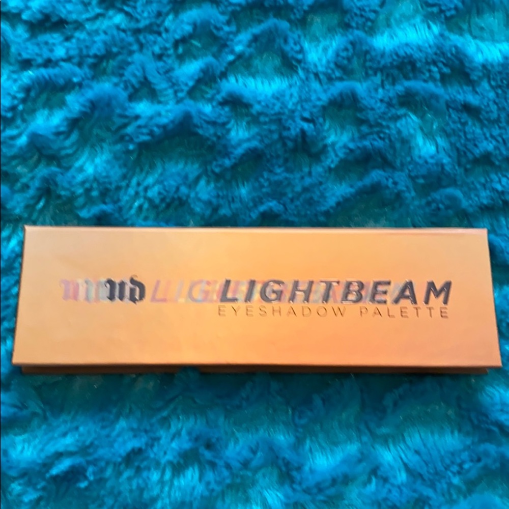 Urban decay eyeshadow palette brand new never used - Picture 3 of 4